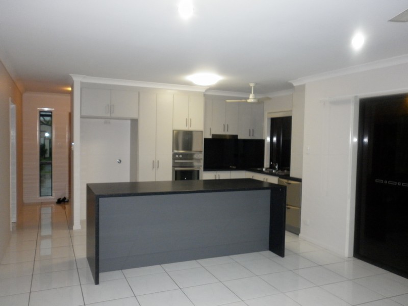 3 Wing Crescent, Mount Pleasant QLD 4740