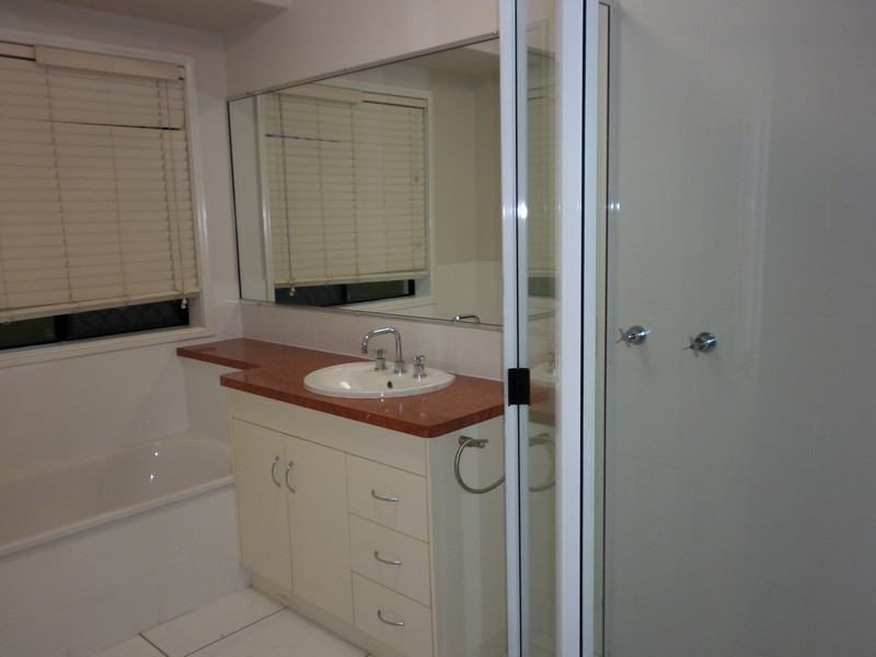 3 Wing Crescent, Mount Pleasant QLD 4740