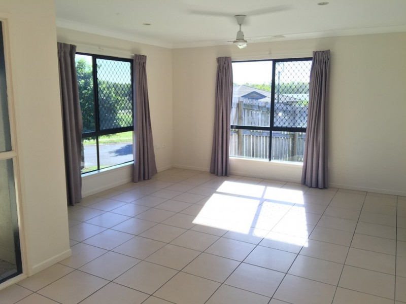 5 Townsend Street, Bucasia QLD 4750