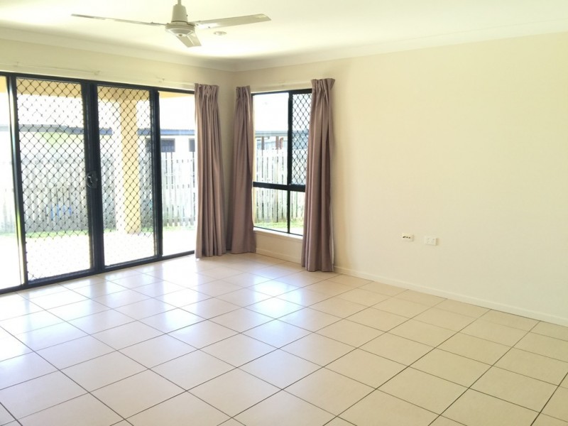 5 Townsend Street, Bucasia QLD 4750