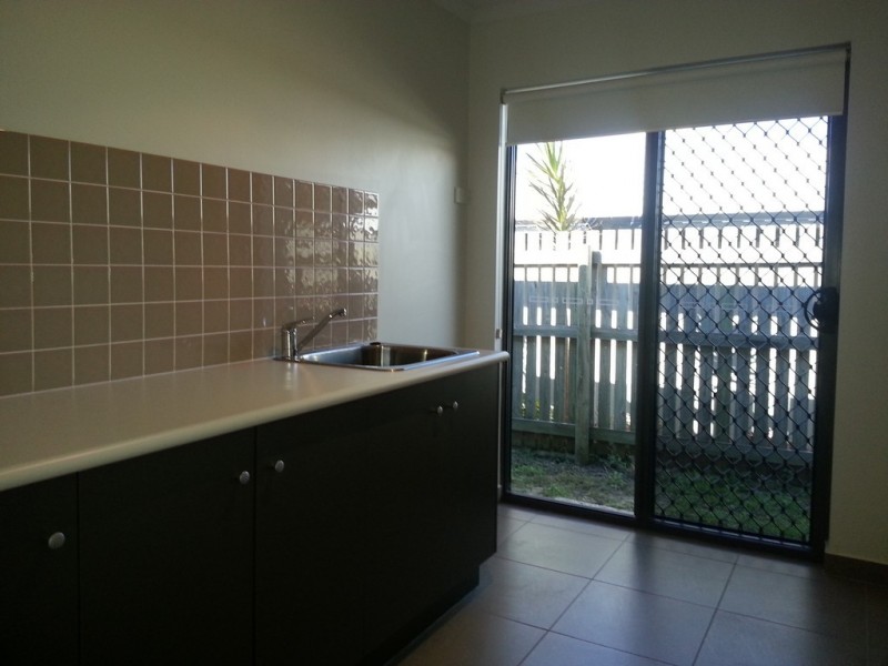 3 Townsend Street, Bucasia QLD 4750