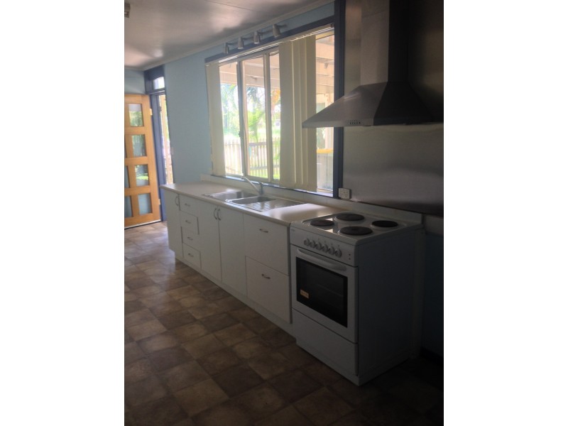 6 Tass Street, Bakers Creek QLD 4740 Floorplan