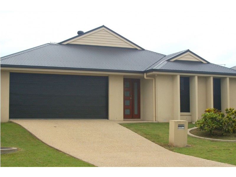 1 Bombo Court, Blacks Beach QLD 4740