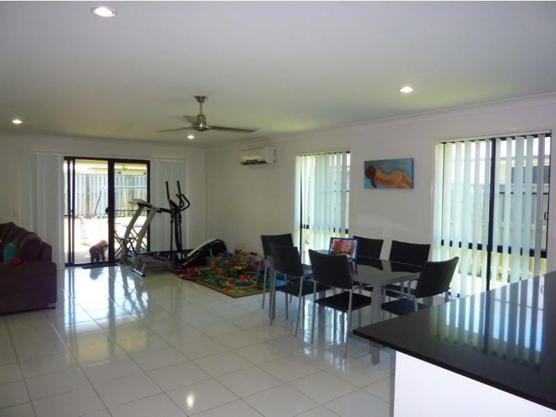 1 Bombo Court, Blacks Beach QLD 4740