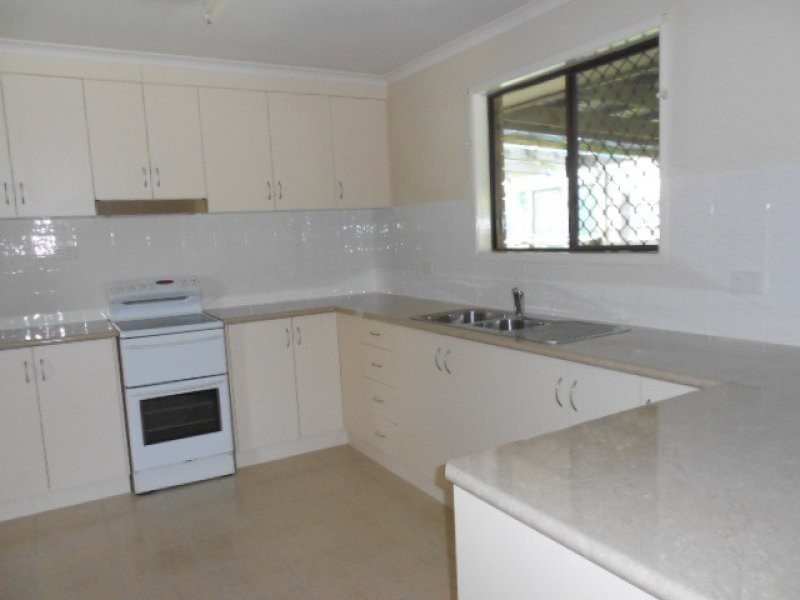 8 Shiral Drive, Andergrove QLD 4740