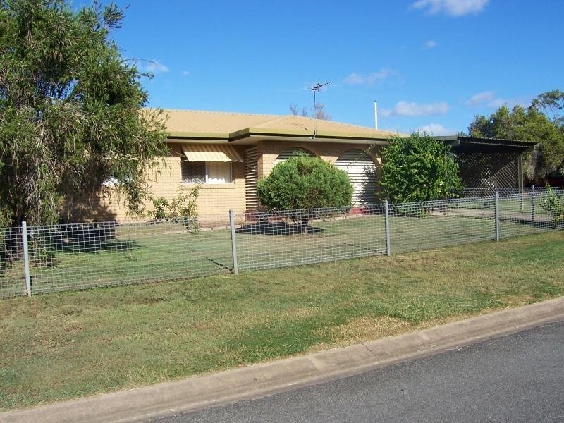 18 Arthur Street, Mount Pleasant QLD 4740