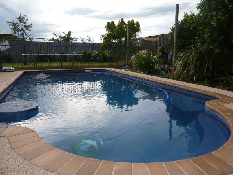 32 Stuart Hindle Drive, Mount Pleasant QLD 4740