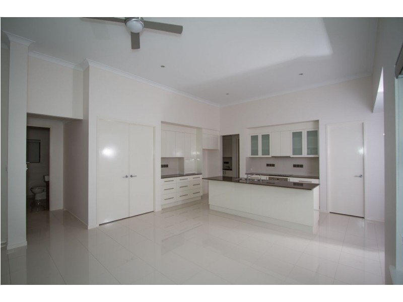 20 Mercy Drive, North Mackay QLD 4740