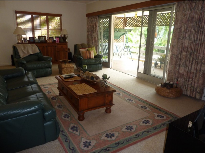 9 Weir Street, East Mackay QLD 4740