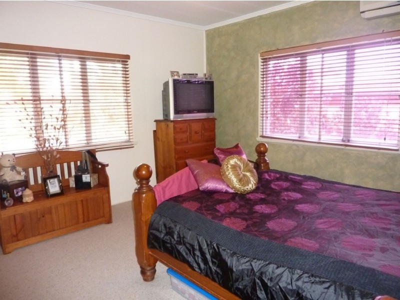 9 Weir Street, East Mackay QLD 4740