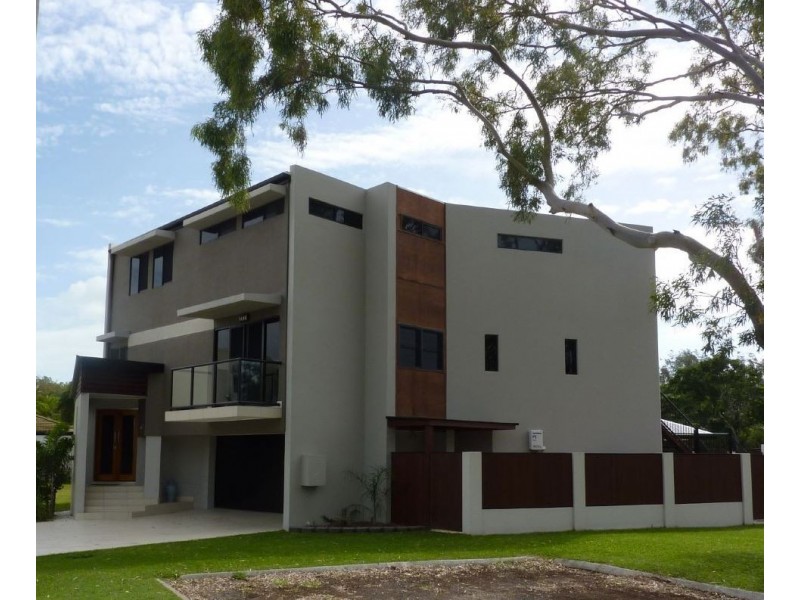11 Pitt Street, Blacks Beach QLD 4740