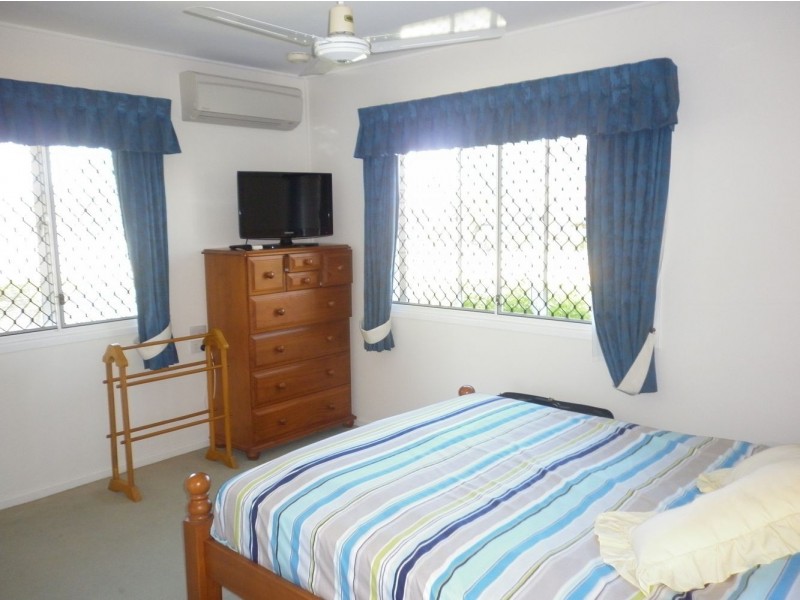 1 Barton Street, West Mackay QLD 4740