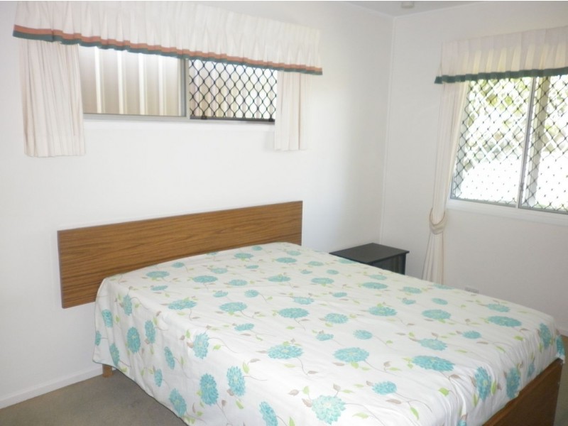 1 Barton Street, West Mackay QLD 4740