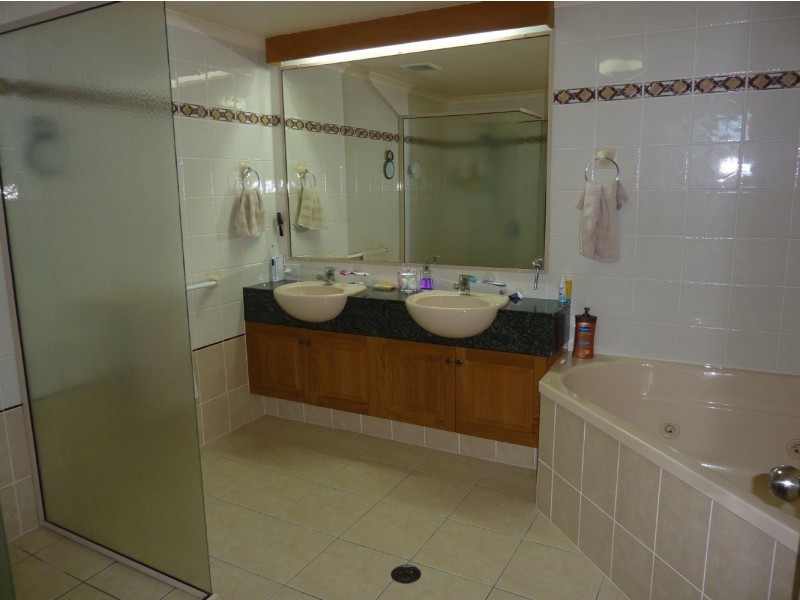 8/7 Megan Place, Mackay Harbour QLD 4740