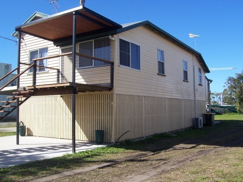 77 Wood Street, Mackay QLD 4740