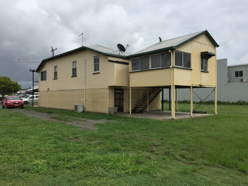 77 Wood Street, Mackay QLD 4740