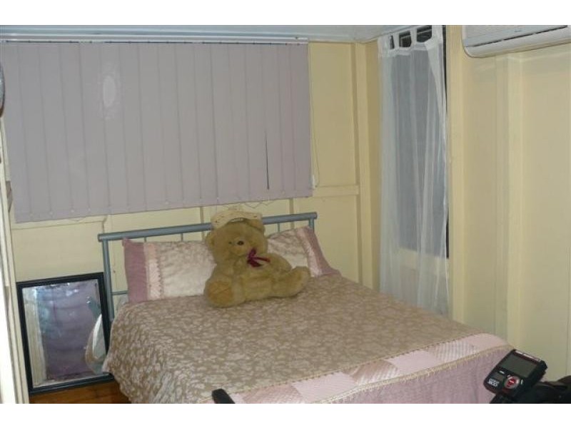 49 Bucasia Esplanade, Bucasia QLD 4750