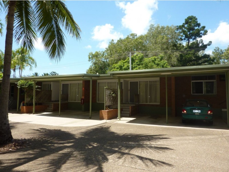 7A and 7B / 26 Bourke Street, Blacks Beach QLD 4740