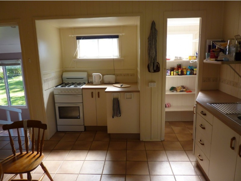 25 Martin Street, North Mackay QLD 4740