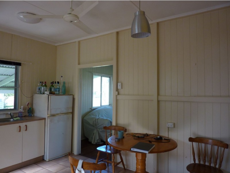 25 Martin Street, North Mackay QLD 4740