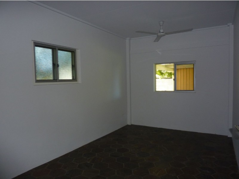 412 Bridge Road, West Mackay QLD 4740