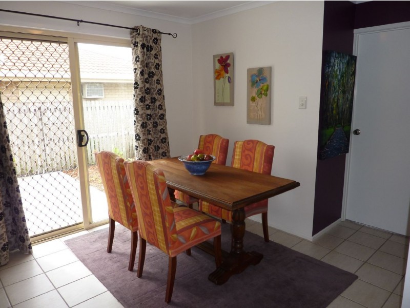 4/3 Ribbon Court, Glenella QLD 4740