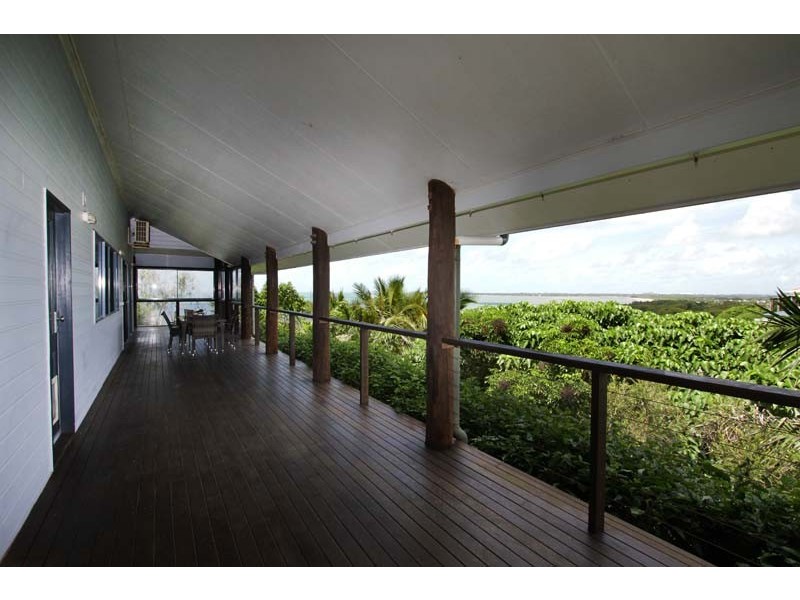 4 Ian Wood Drive, Dolphin Heads QLD 4740