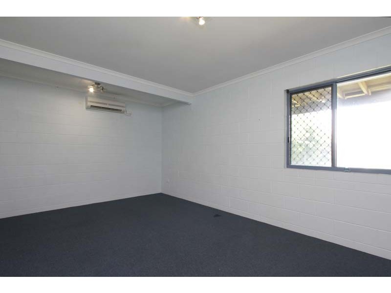 4 Ian Wood Drive, Dolphin Heads QLD 4740