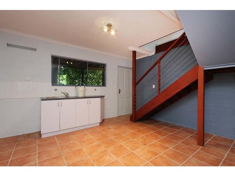 4 Ian Wood Drive, Dolphin Heads QLD 4740