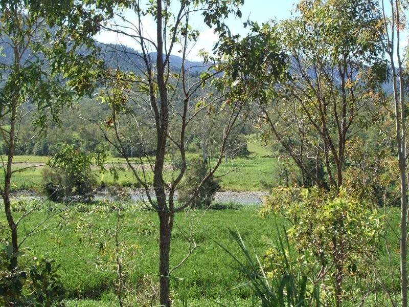 39  Okuloo Road, Netherdale QLD 4756