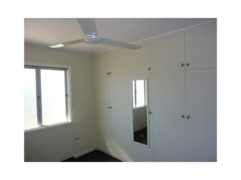 1 George Milton Street, West Mackay QLD 4740