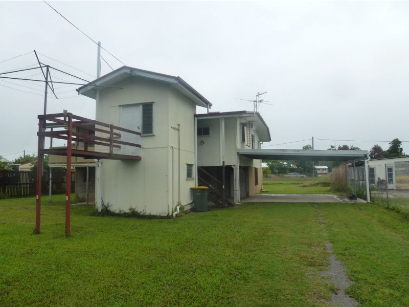 7 Youngs Lane, Walkerston QLD 4751