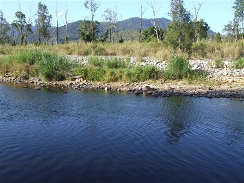 5708 Mackay Eungella Road, Finch Hatton QLD 4756