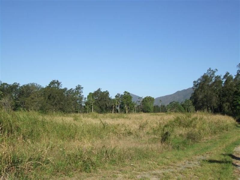 5708 Mackay Eungella Road, Finch Hatton QLD 4756