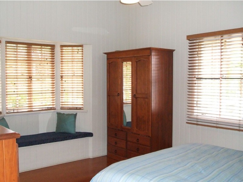 8 Fadden Street, Walkerston QLD 4751