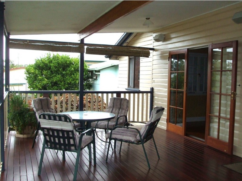 8 Fadden Street, Walkerston QLD 4751