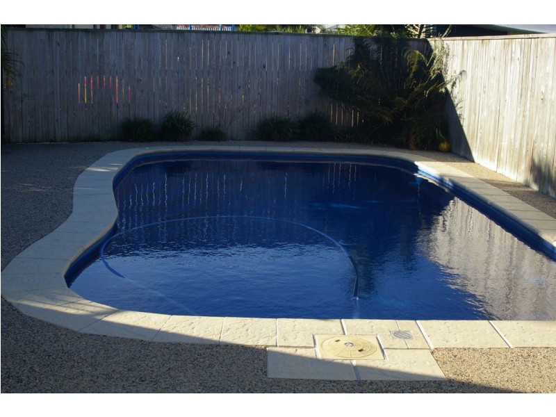 16 Gingham Street, Glenella QLD 4740