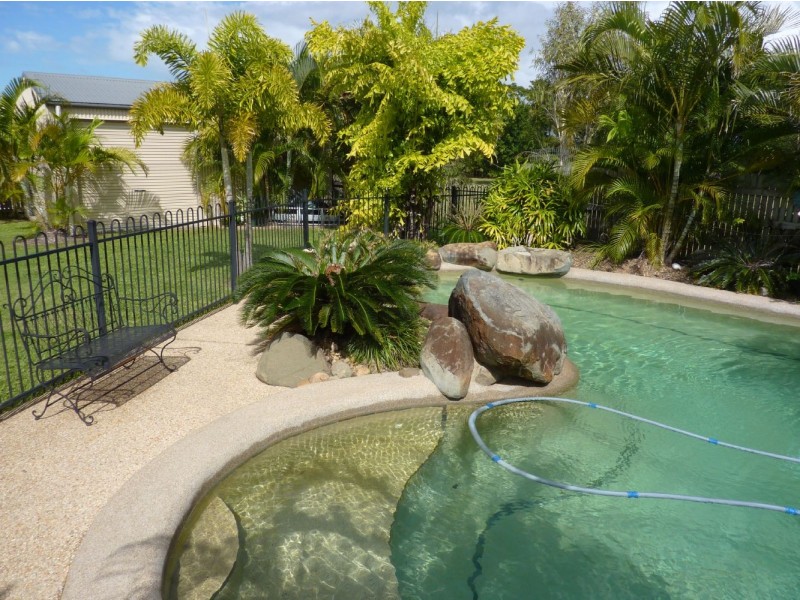 94 Wheeler Drive, Glenella QLD 4740