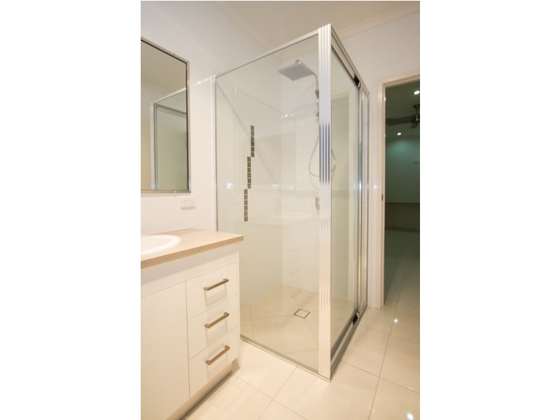 6 Yatay Street, Eimeo QLD 4740