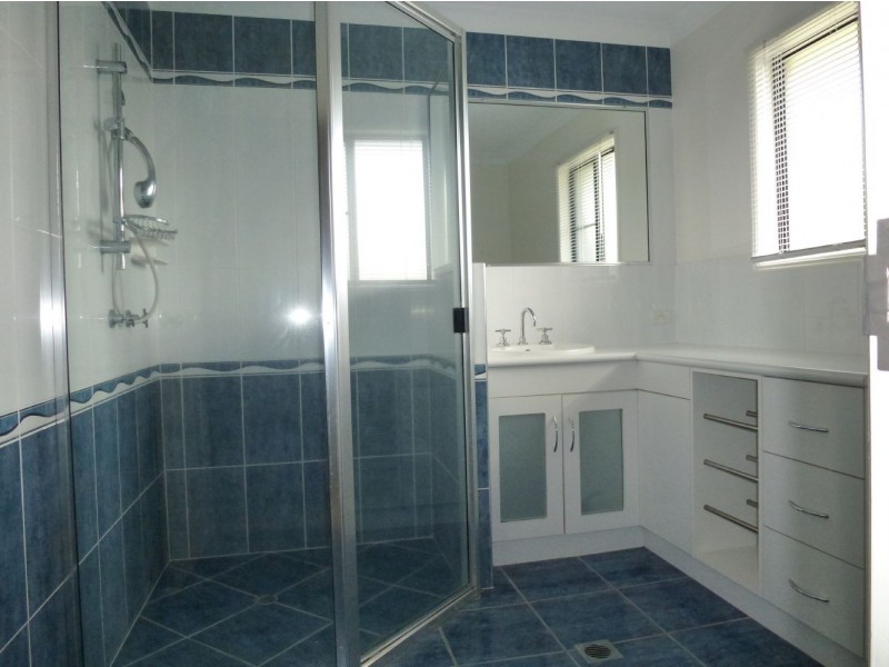 18 Friarbird Avenue, Blacks Beach QLD 4740