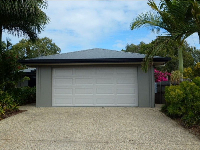 18 Friarbird Avenue, Blacks Beach QLD 4740
