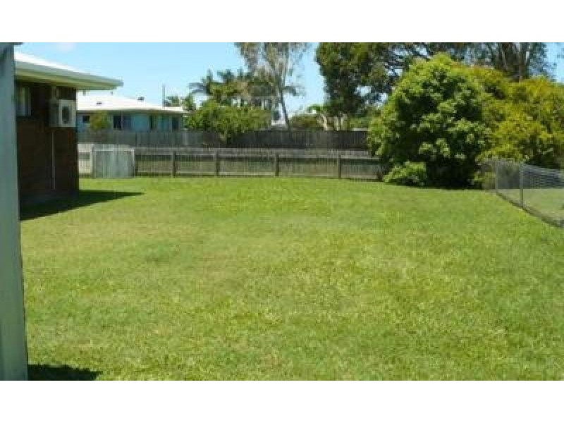 Unit 2/35 Absolon Street, South Mackay QLD 4740