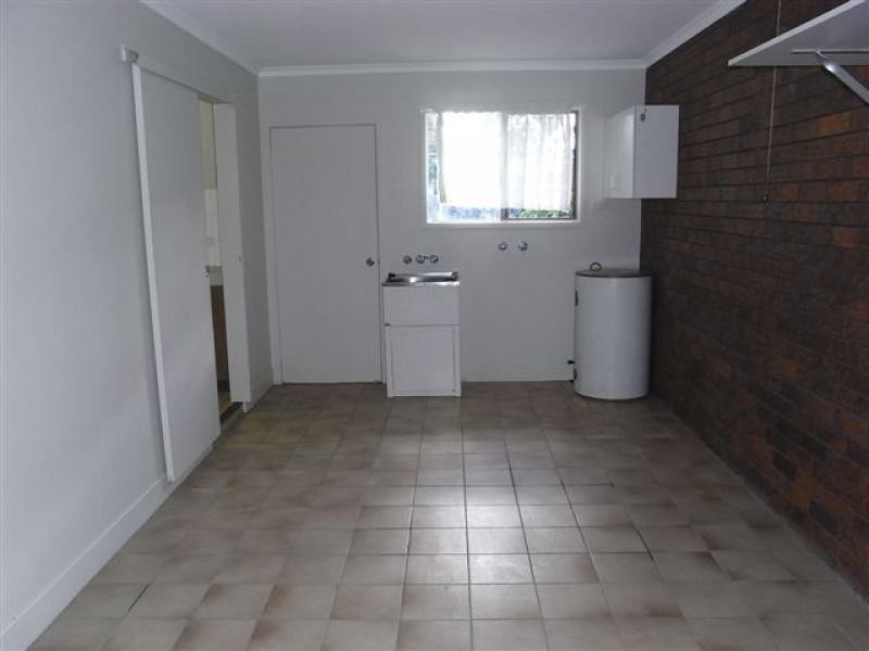 Unit 2/35 Absolon Street, South Mackay QLD 4740