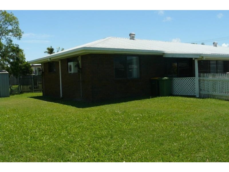 Unit 2/35 Absolon Street, South Mackay QLD 4740