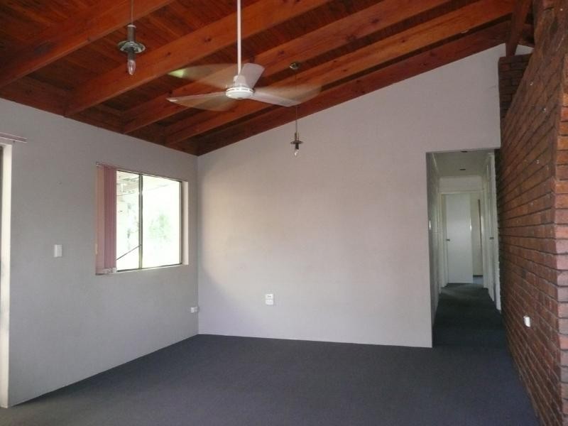 73 Geoffrey Thomas Drive, Bucasia QLD 4750