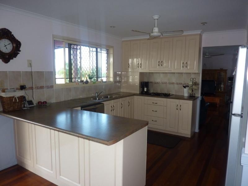 6 Chapman Court, Eimeo QLD 4740