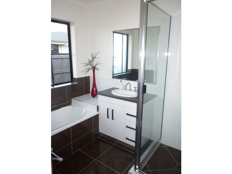 12 Pelorus Court, Ooralea QLD 4740