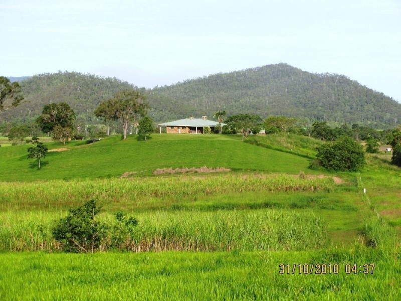 152 Woods Road, Dows Creek QLD 4754