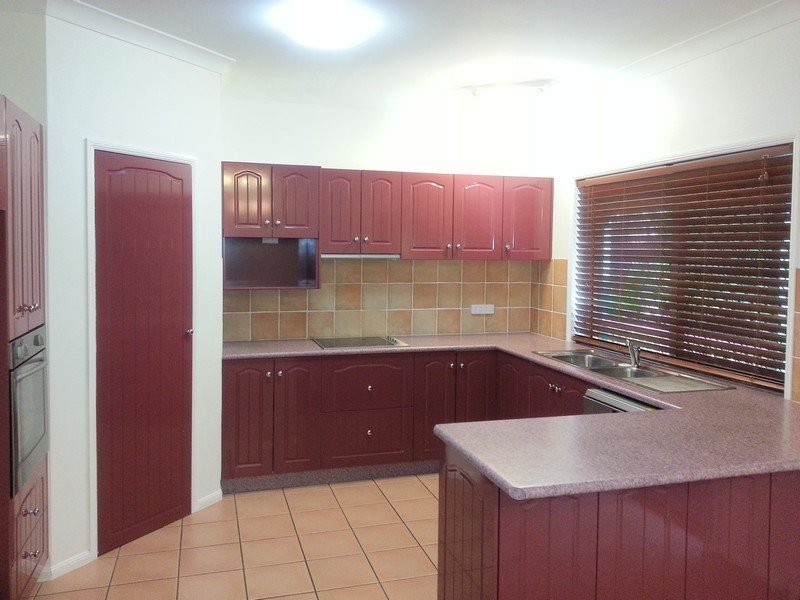 20 Botha Street, Blacks Beach QLD 4740