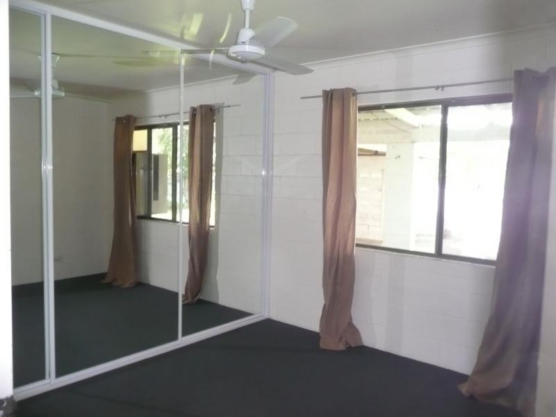 73 Geoffrey Thomas Drive, Bucasia QLD 4750